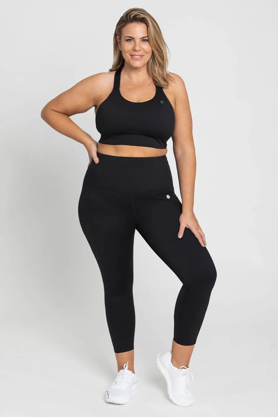 Glow Utility Crop - Black